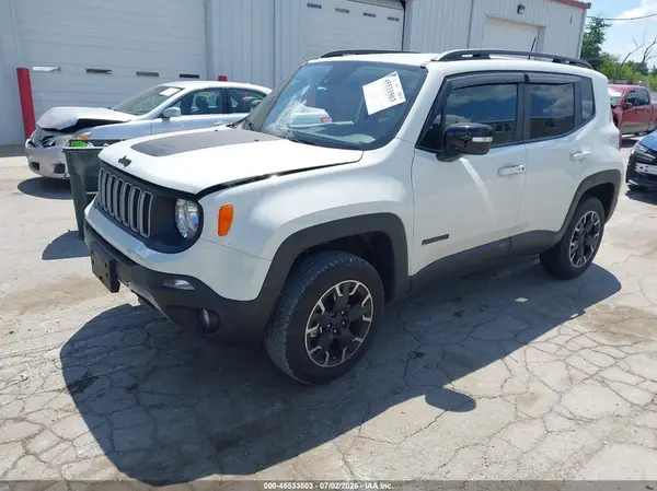 ZACNJDB14PPP41446 2023 JEEP RENEGADE - Image 2