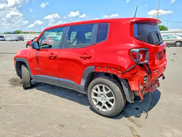 ZACNJDB14PPP62877 2023 JEEP RENEGADE - Image 2