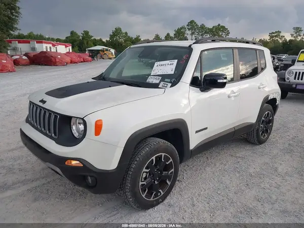 ZACNJDB14PPP71188 2023 JEEP RENEGADE - Image 2