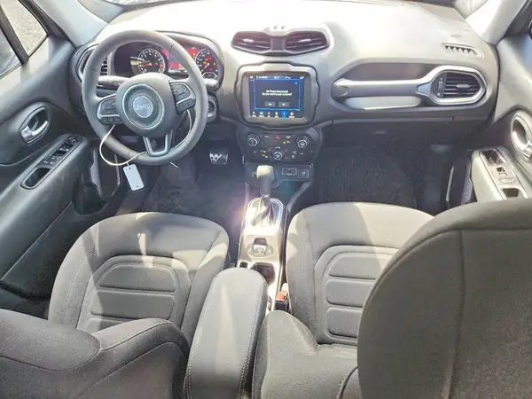 ZACNJDB15NPN47585 2022 JEEP RENEGADE - Image 8