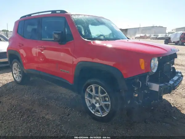 ZACNJDB15NPN86015 2022 JEEP RENEGADE - Image 1