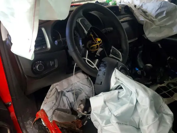 ZACNJDB15PPP20122 2023 JEEP RENEGADE - Image 8