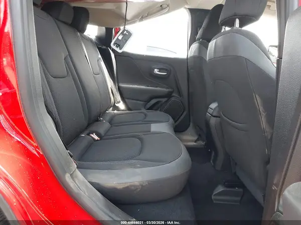 ZACNJDB15PPP60765 2023 JEEP RENEGADE - Image 8