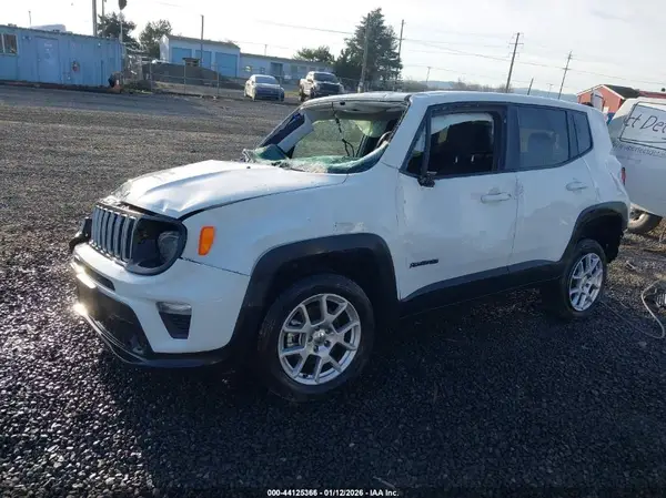 ZACNJDB15PPP63293 2023 JEEP RENEGADE - Image 2