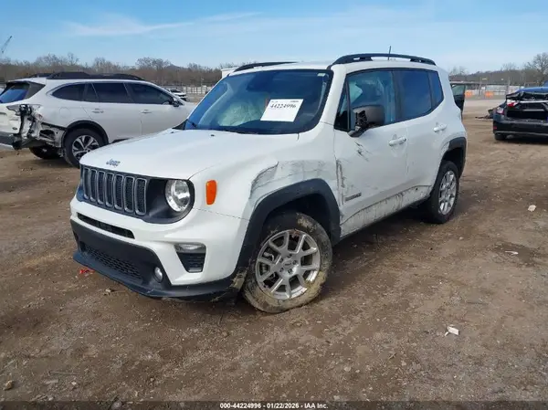 ZACNJDB16NPN45294 2022 JEEP RENEGADE - Image 2