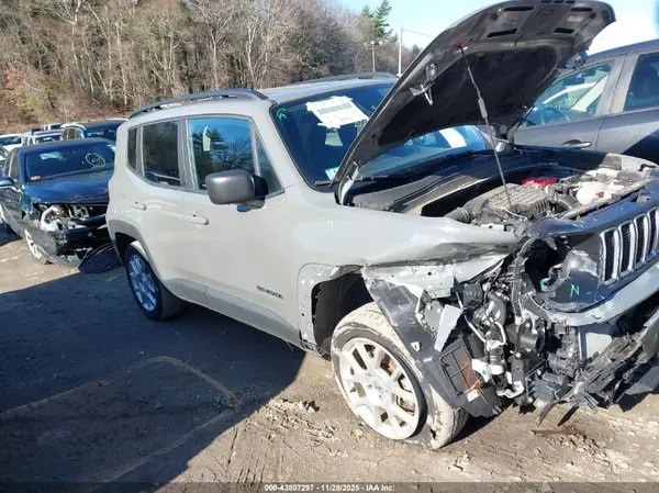 ZACNJDB16NPN52715 2022 JEEP RENEGADE - Image 1