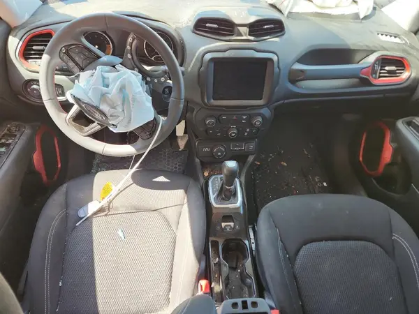 ZACNJDB16NPN53069 2022 JEEP RENEGADE - Image 8