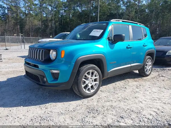 ZACNJDB16NPN62872 2022 JEEP RENEGADE - Image 2