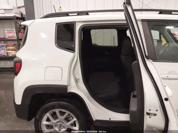 ZACNJDB16NPN69434 2022 JEEP RENEGADE - Image 8