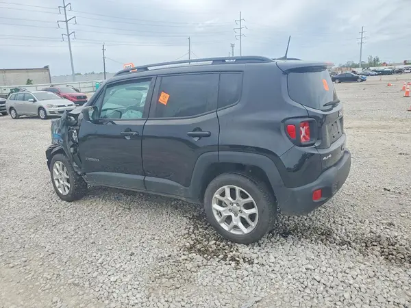 ZACNJDB16NPN79025 2022 JEEP RENEGADE - Image 2