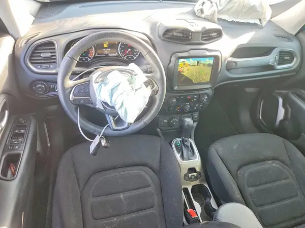 ZACNJDB16NPN83740 2022 JEEP RENEGADE - Image 8