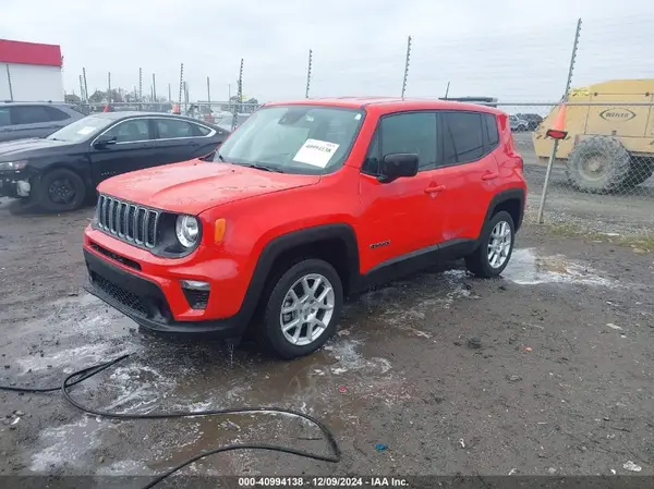 ZACNJDB16PPP15012 2023 JEEP RENEGADE - Image 2