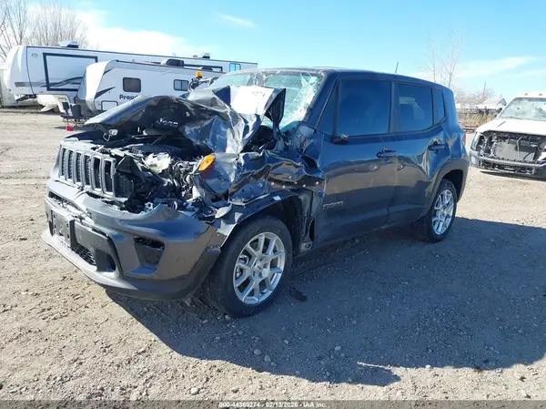 ZACNJDB16PPP17620 2023 JEEP RENEGADE - Image 2