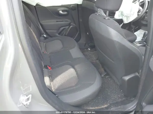 ZACNJDB16PPP56269 2023 JEEP RENEGADE - Image 8