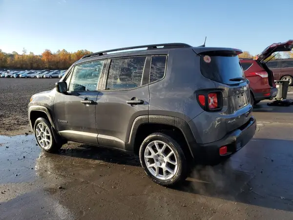 ZACNJDB17NPN56739 2022 JEEP RENEGADE - Image 2