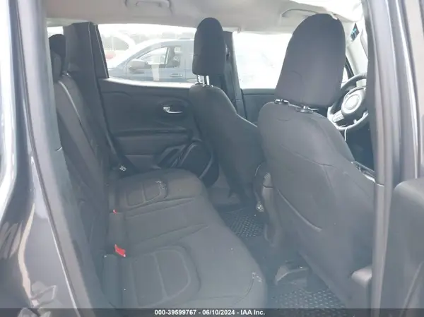 ZACNJDB17NPN61665 2022 JEEP RENEGADE - Image 8