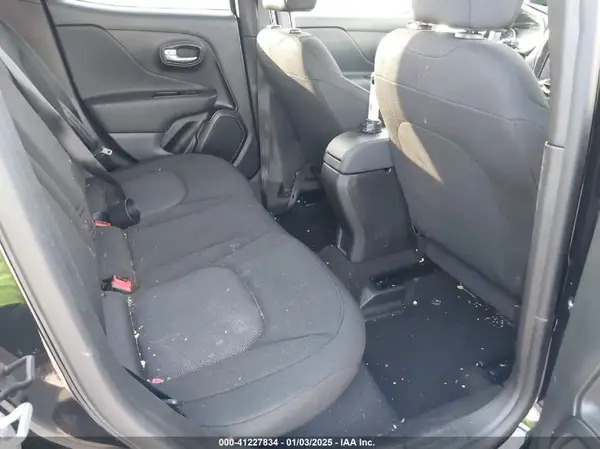ZACNJDB17PPP21465 2023 JEEP RENEGADE - Image 8