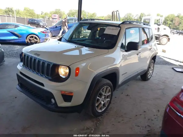 ZACNJDB17PPP24513 2023 JEEP RENEGADE - Image 2