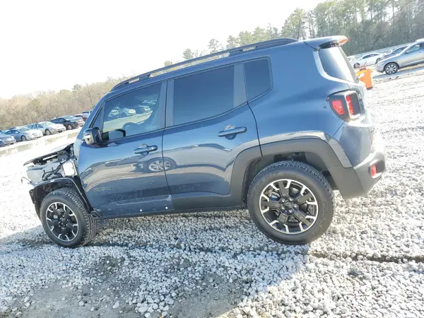 ZACNJDB17PPP36984 2023 JEEP RENEGADE - Image 2