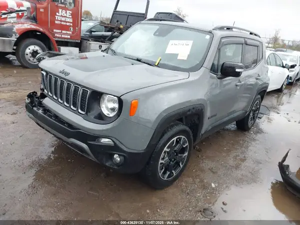 ZACNJDB17PPP38539 2023 JEEP RENEGADE - Image 2