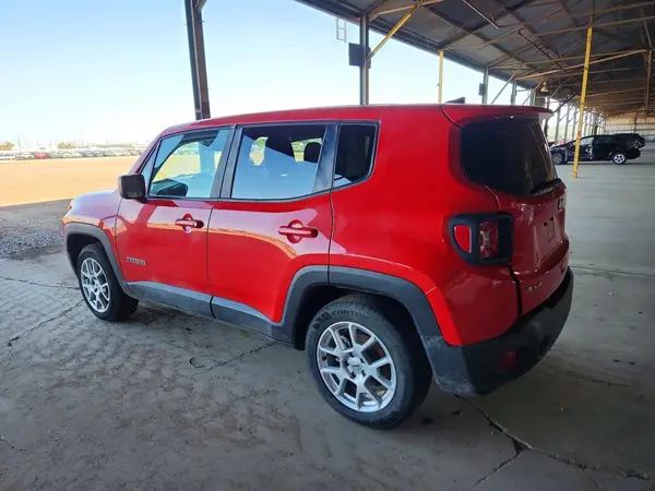 ZACNJDB17PPP71640 2023 JEEP RENEGADE - Image 2