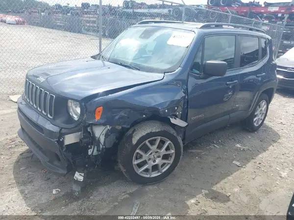 ZACNJDB18NPN54725 2022 JEEP RENEGADE - Image 2