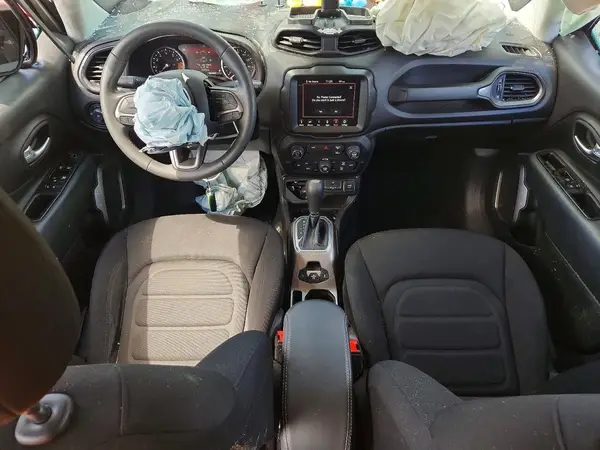 ZACNJDB18NPN78992 2022 JEEP RENEGADE - Image 8