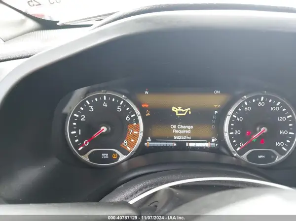 2022 JEEP RENEGADE auction photo 7