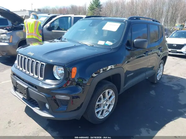 ZACNJDB18NPN85814 2022 JEEP RENEGADE - Image 2
