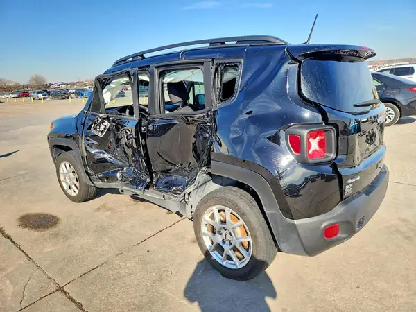 ZACNJDB18NPN87546 2022 JEEP RENEGADE - Image 2