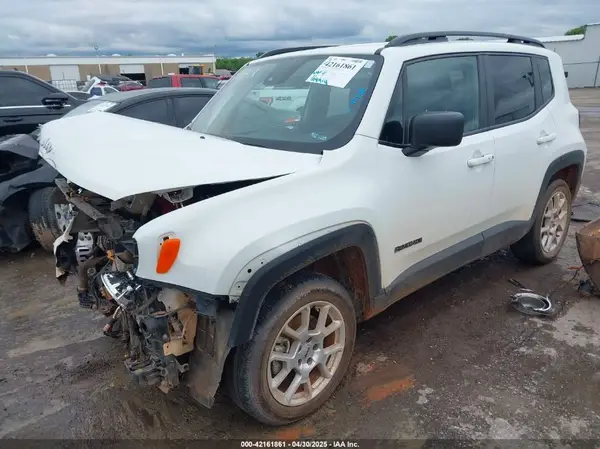ZACNJDB18NPN89443 2022 JEEP RENEGADE - Image 2