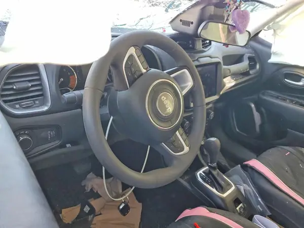ZACNJDB18PPP58413 2023 JEEP RENEGADE - Image 8