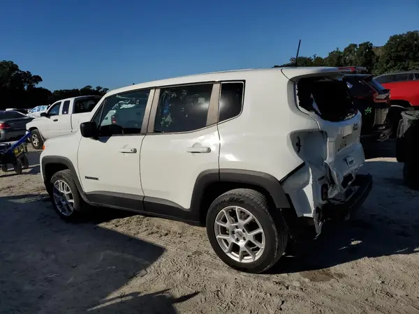 ZACNJDB18PPP58833 2023 JEEP RENEGADE - Image 2