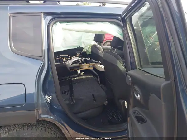 ZACNJDB18PPP59822 2023 JEEP RENEGADE - Image 8