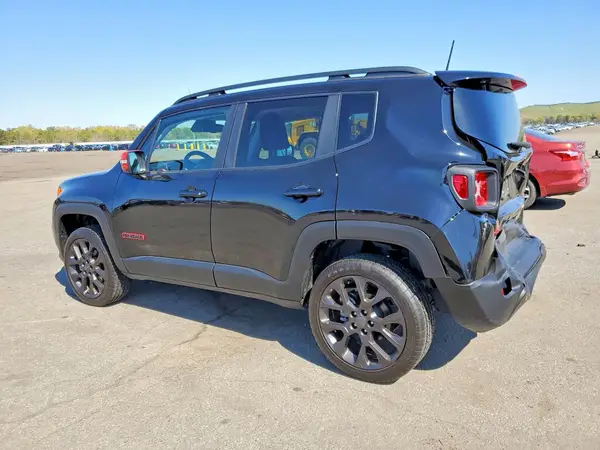 ZACNJDB18PPP59934 2023 JEEP RENEGADE - Image 2