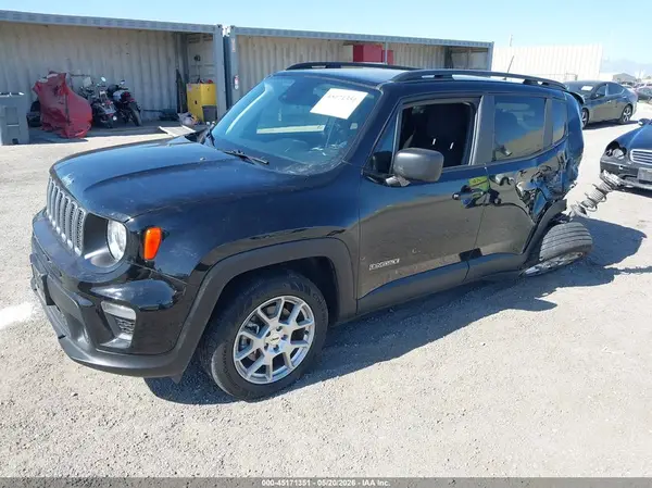 ZACNJDB18PPP61053 2023 JEEP RENEGADE - Image 2