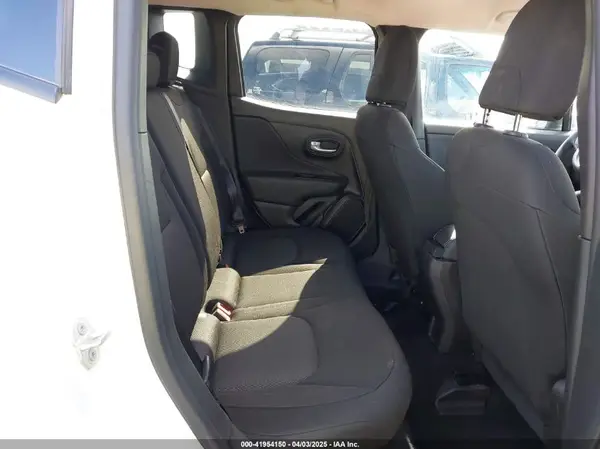 ZACNJDB18PPP67161 2023 JEEP RENEGADE - Image 8