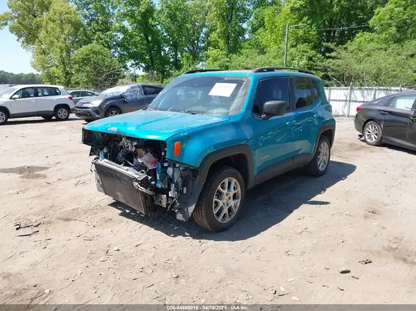 ZACNJDB19NPN50778 2022 JEEP RENEGADE - Image 2