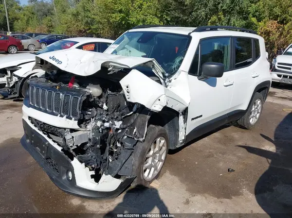 ZACNJDB19NPN50991 2022 JEEP RENEGADE - Image 2