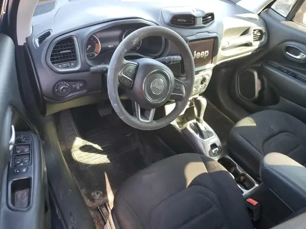 ZACNJDB19NPN60565 2022 JEEP RENEGADE - Image 8