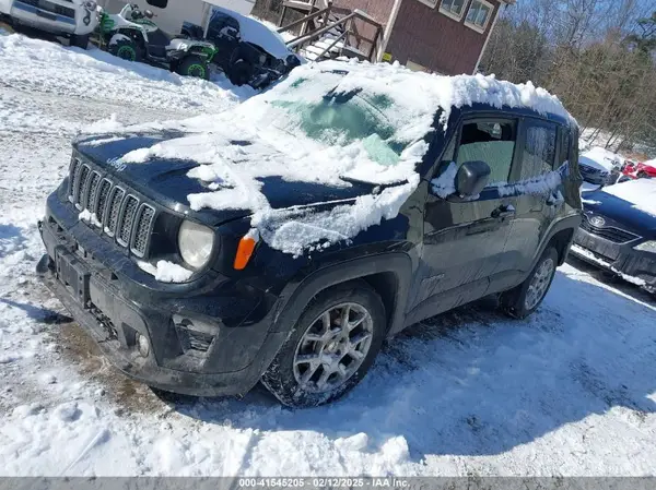 ZACNJDB19NPN84154 2022 JEEP RENEGADE - Image 2
