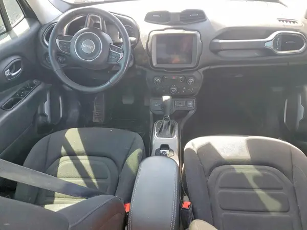 ZACNJDB19NPN97938 2022 JEEP RENEGADE - Image 8