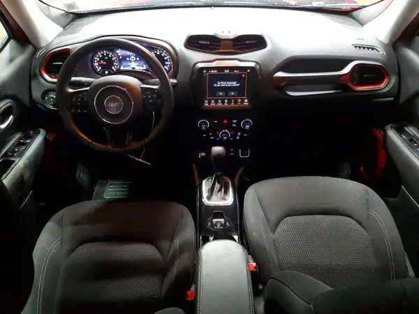 ZACNJDB19NPN99429 2022 JEEP RENEGADE - Image 8