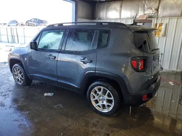 ZACNJDB19NPP01604 2022 JEEP RENEGADE - Image 2