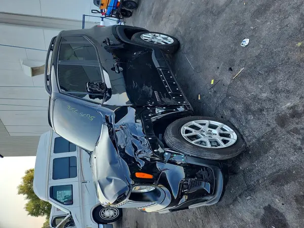 ZACNJDB19PPP34864 2023 JEEP RENEGADE - Image 1