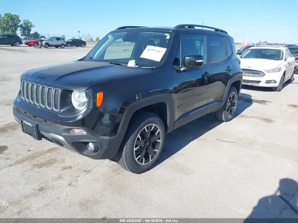 ZACNJDB19PPP36484 2023 JEEP RENEGADE - Image 2