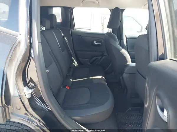 ZACNJDB19PPP36484 2023 JEEP RENEGADE - Image 8