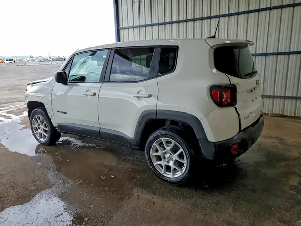 ZACNJDB19PPP62082 2023 JEEP RENEGADE - Image 2