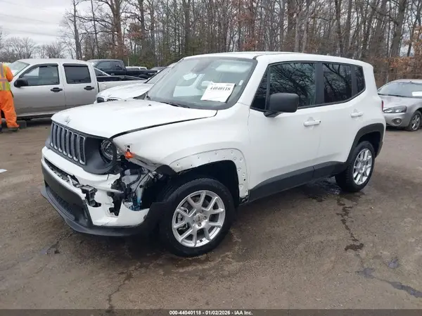 ZACNJDB19PPP69954 2023 JEEP RENEGADE - Image 2
