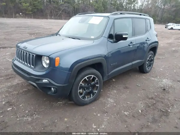 ZACNJDB19PPP71963 2023 JEEP RENEGADE - Image 2
